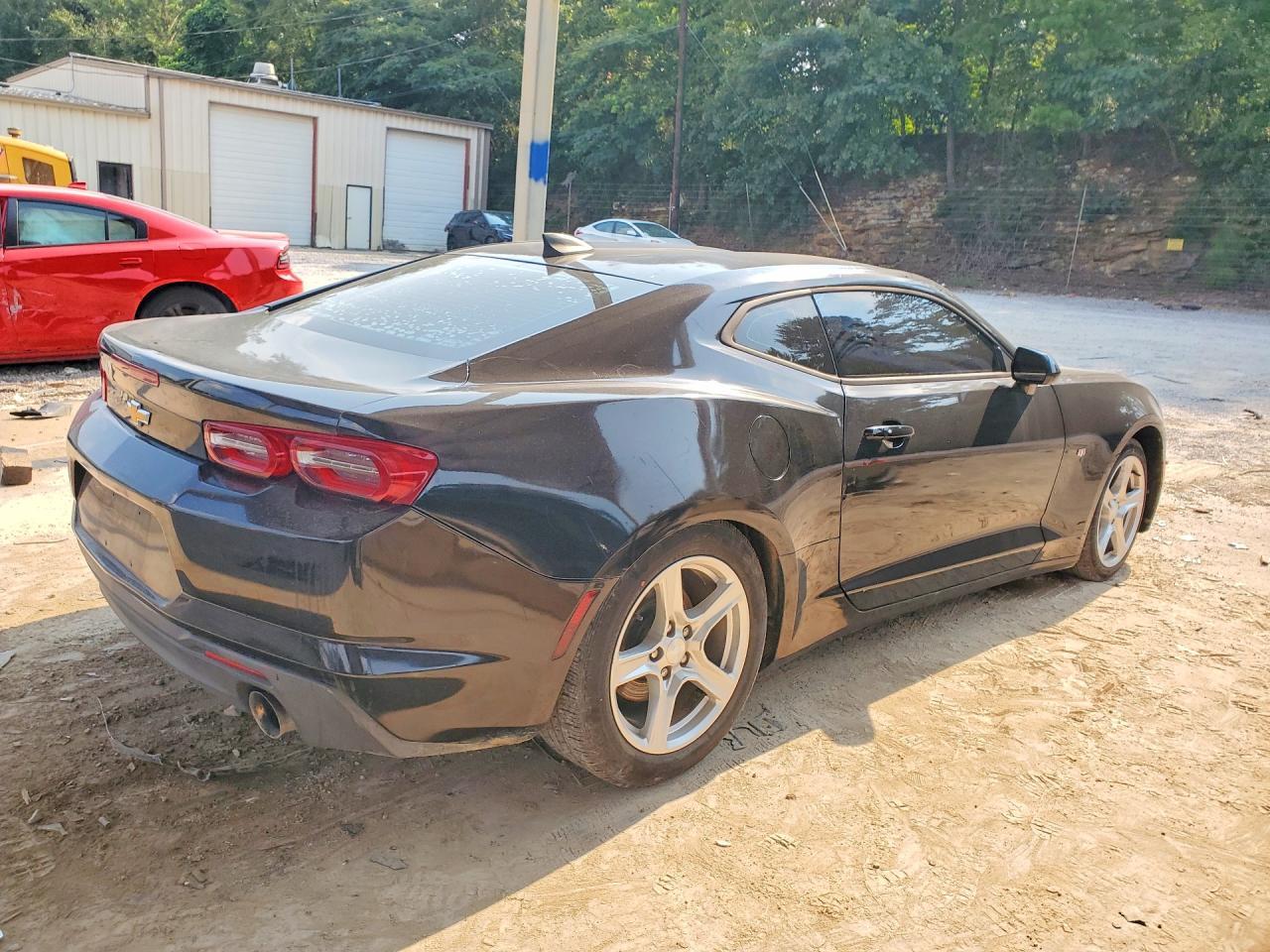 2019 Chevrolet Camaro Ls - zdjęcie 3