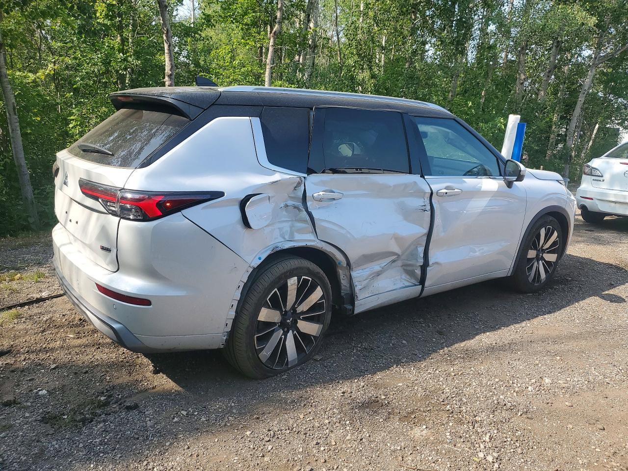 2025 Mitsubishi Outlander Sel - zdjęcie 3