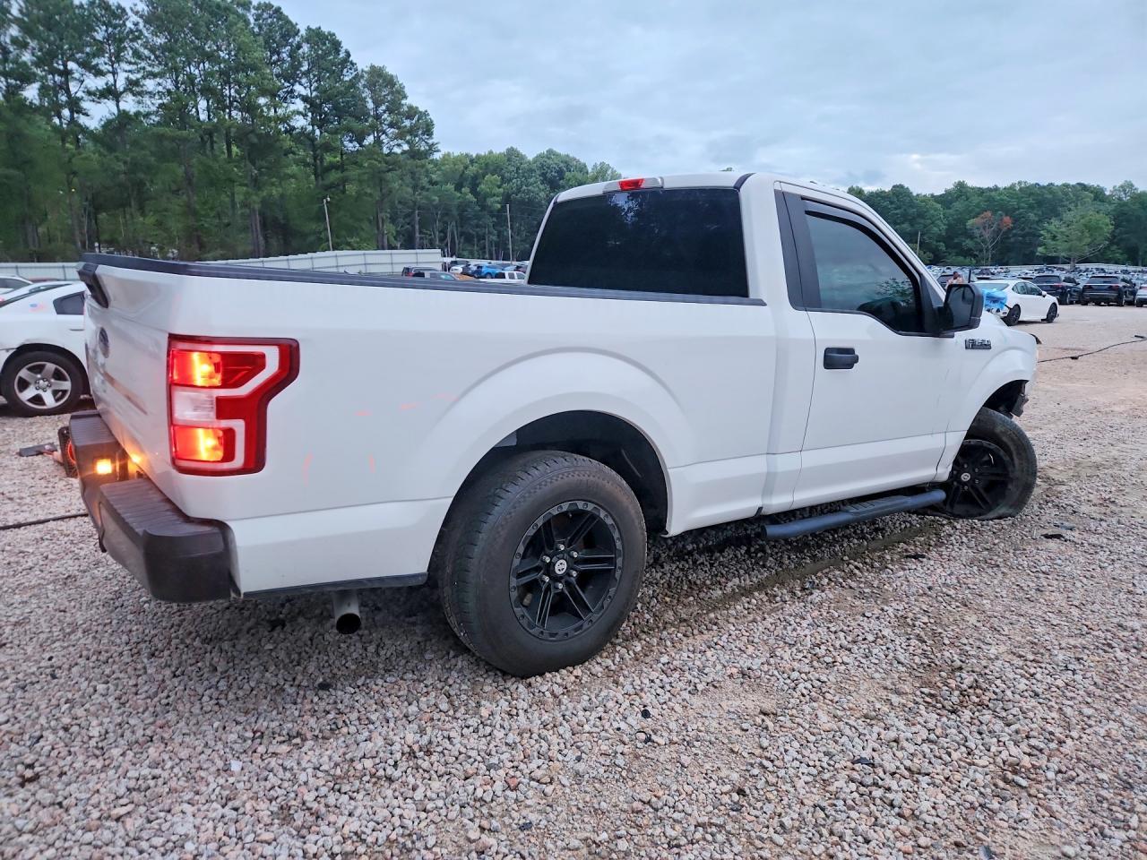 2019 Ford F150 - zdjęcie 3
