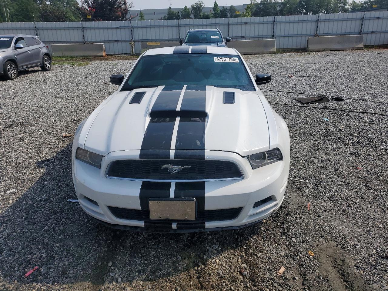 2014 Ford Mustang - zdjęcie 5