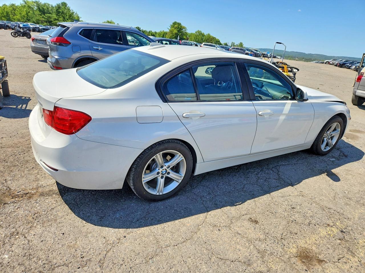 2014 BMW Seria 3 328i - zdjęcie 3