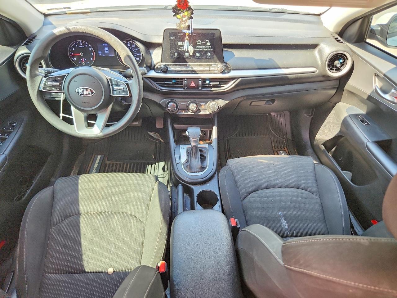 2021 Kia Forte Lxs - zdjęcie 15