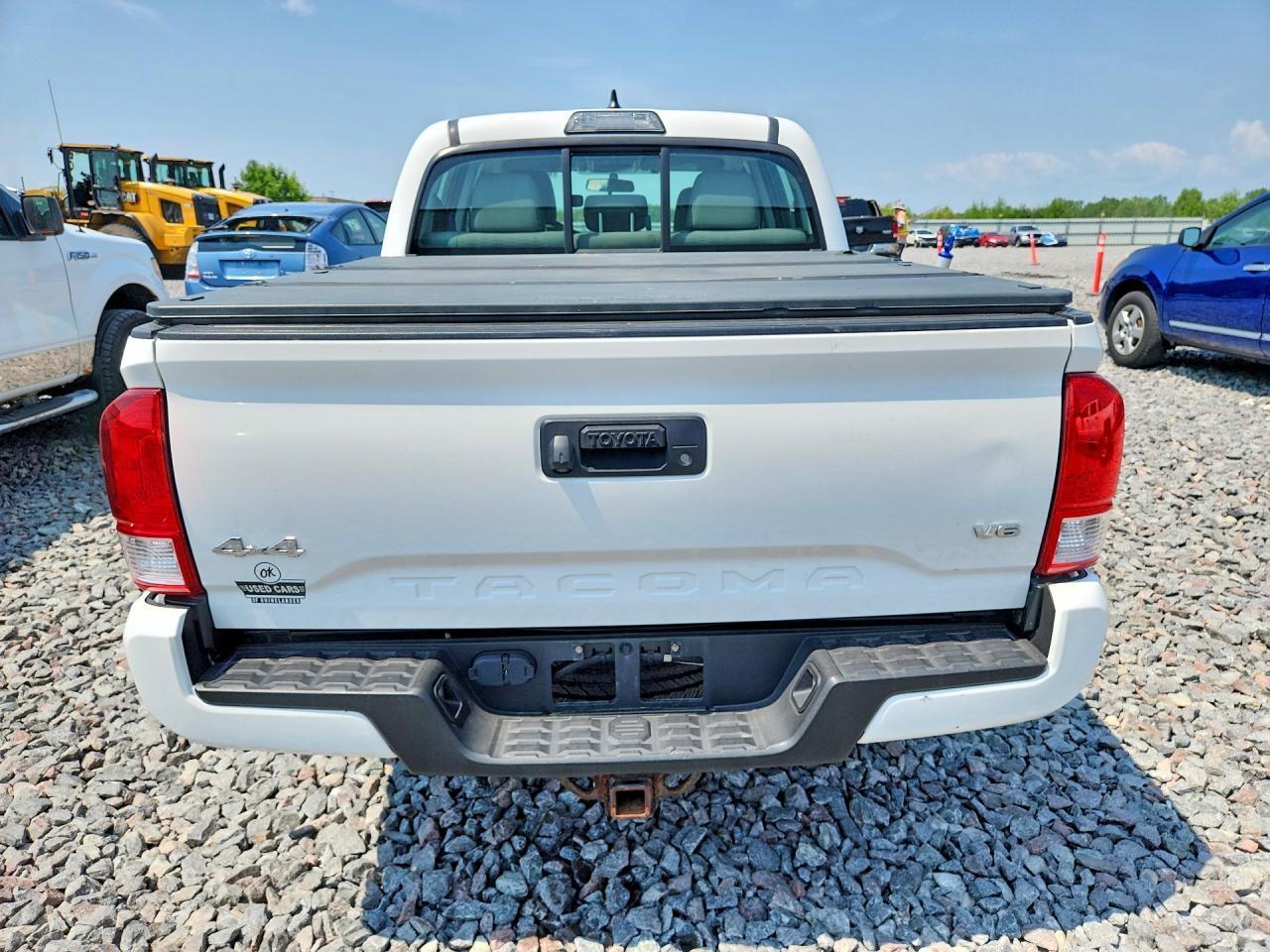 2016 Toyota Tacoma Sr V6 - zdjęcie 6