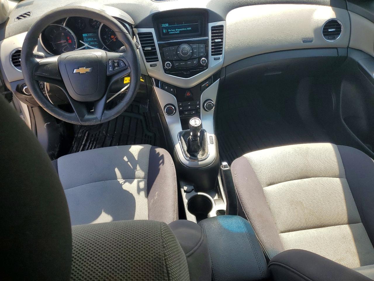 2014 Chevrolet Cruze Ls - zdjęcie 15