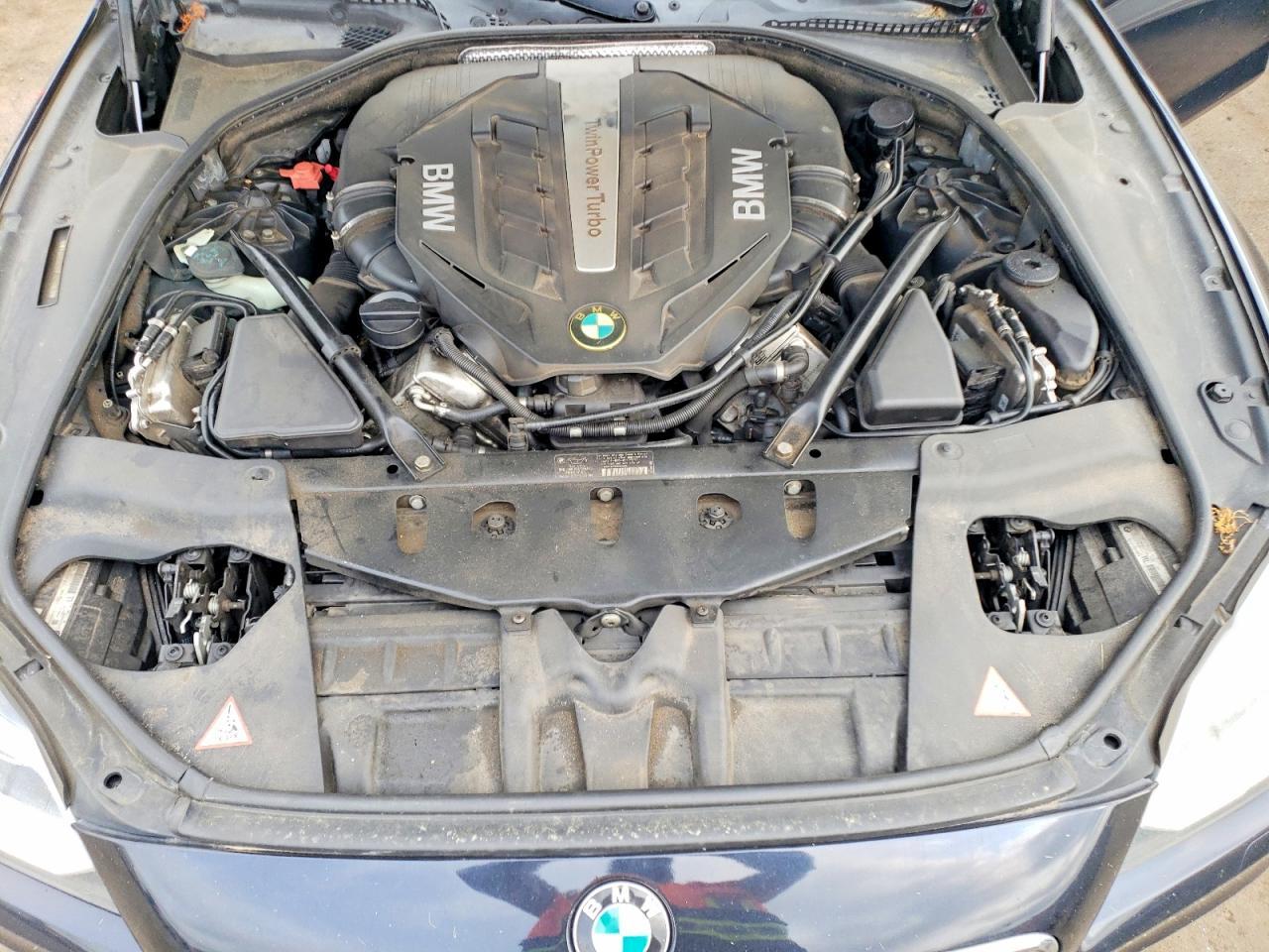 2013 BMW Seria 6 650i - zdjęcie 11
