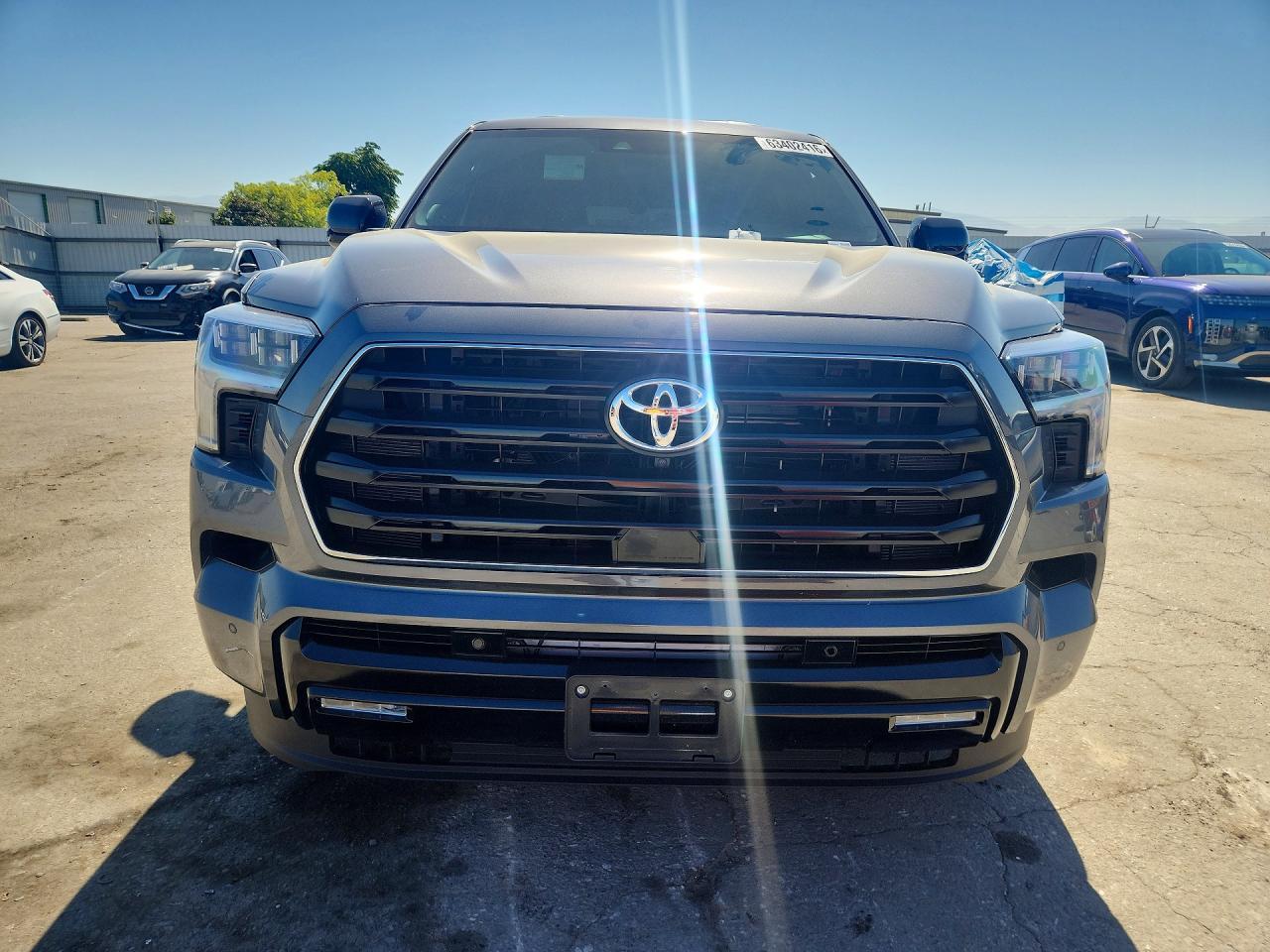 2026 Toyota Sequoia Limited - zdjęcie 5