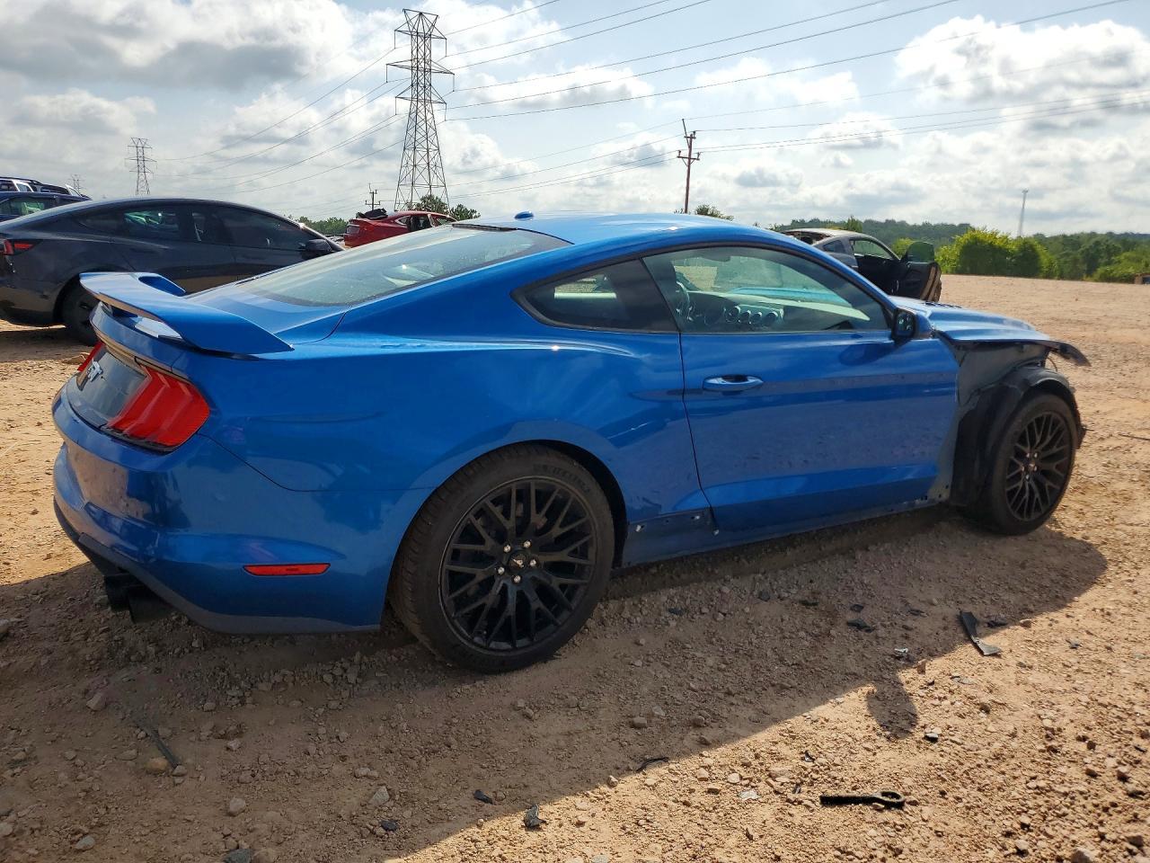 2019 Ford Mustang Gt - zdjęcie 3