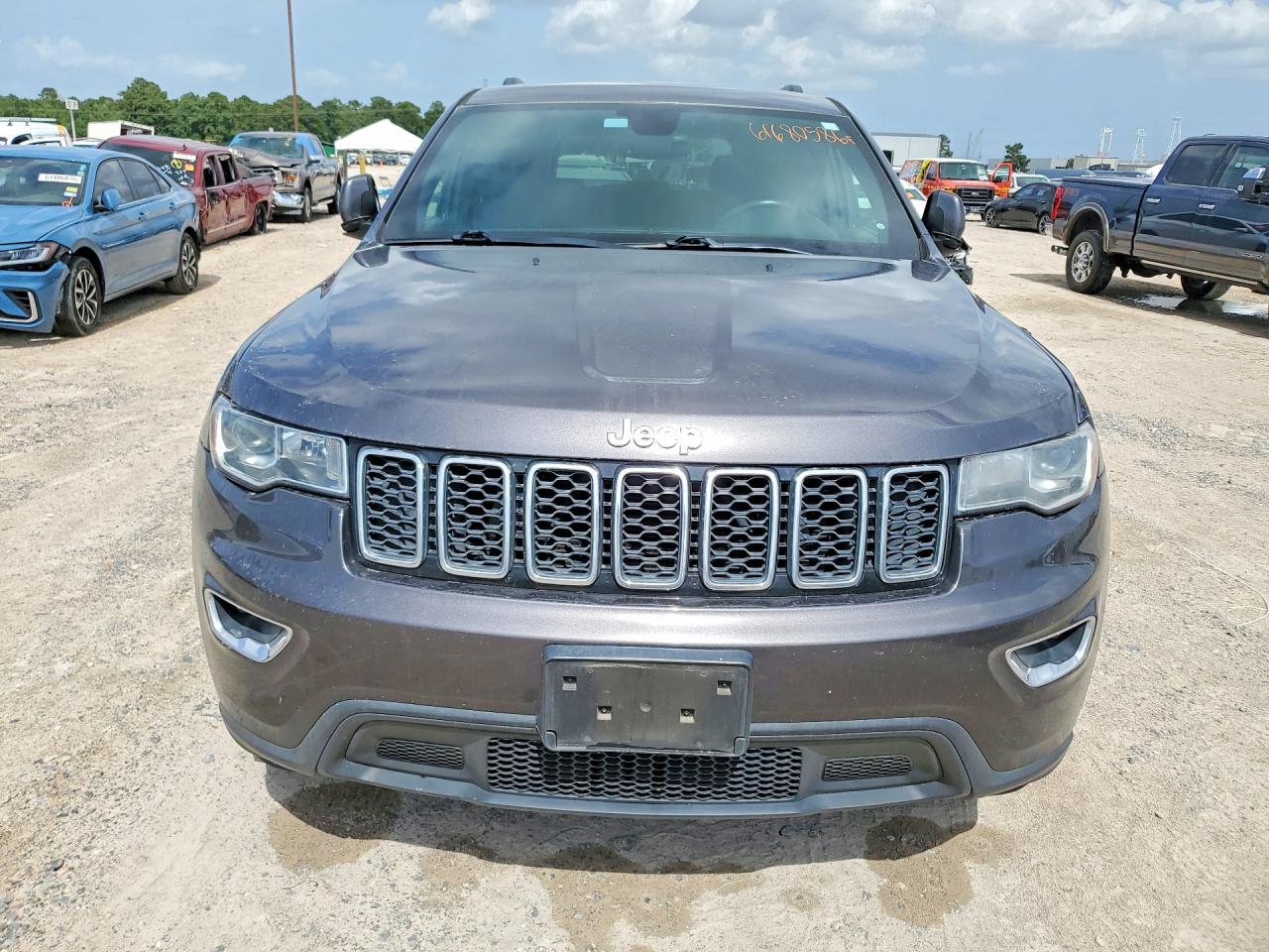 2017 Jeep Grand Cherokee Laredo - zdjęcie 5