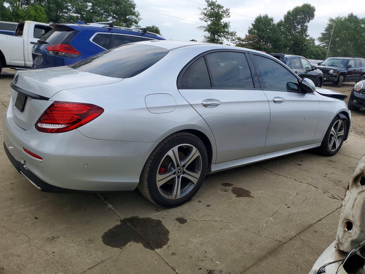 2020 Mercedes-Benz E 350 4Matic - zdjęcie 3