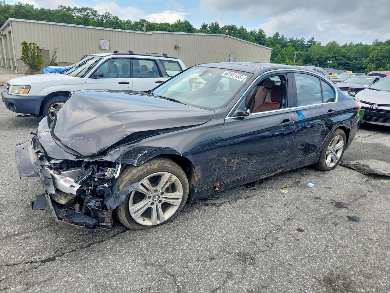 2017 BMW 330 Xi - zdjęcie główne