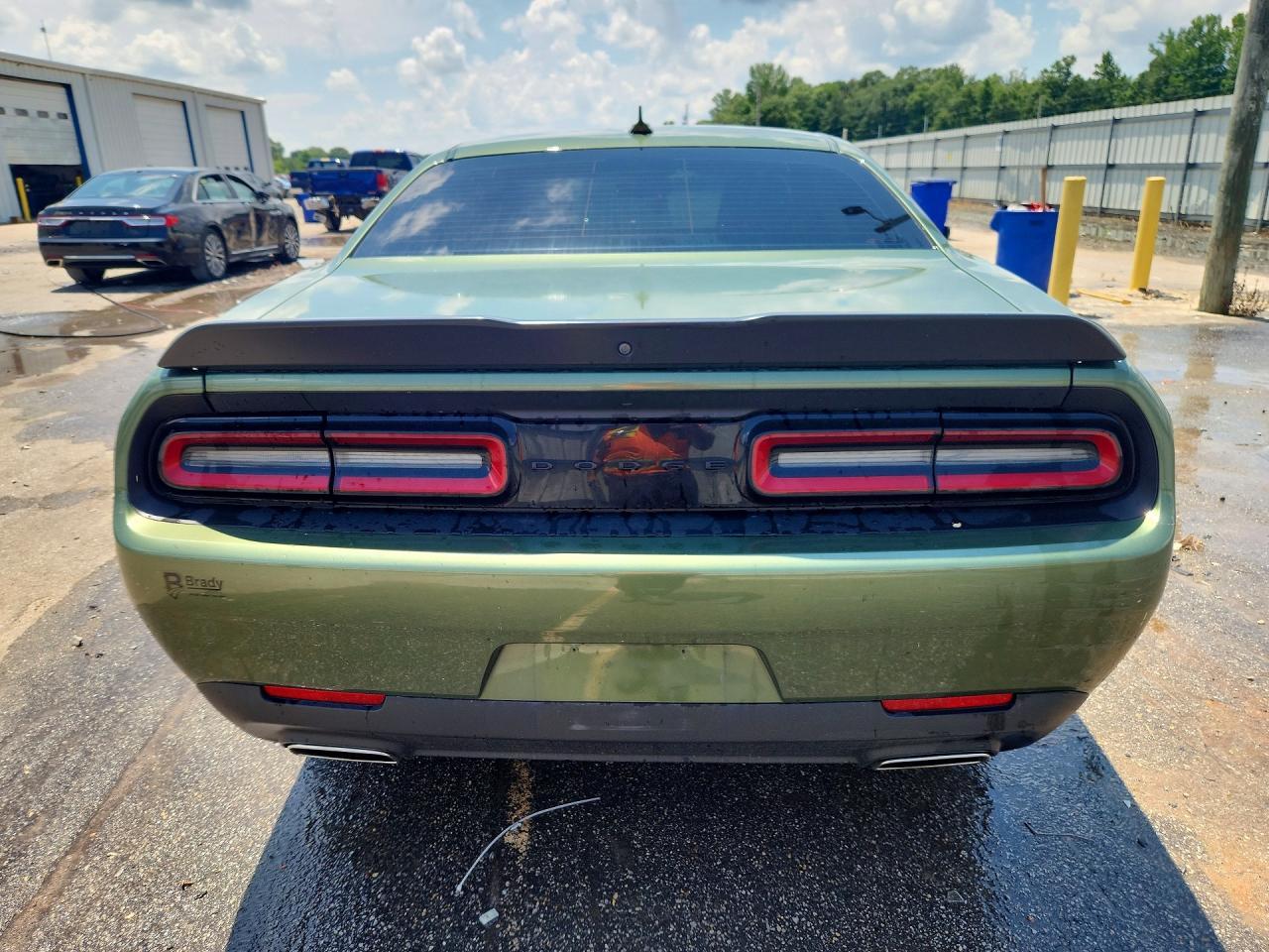 2022 Dodge Challenger Sxt - zdjęcie 6