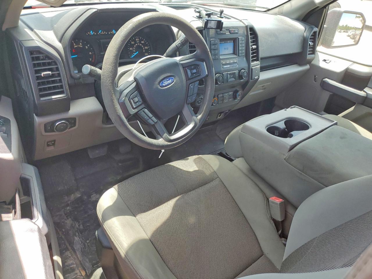 2019 Ford F150 - zdjęcie 8
