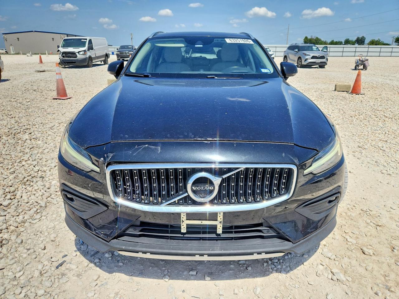 2021 Volvo V60 Cross Country T5 Momentum - zdjęcie 5