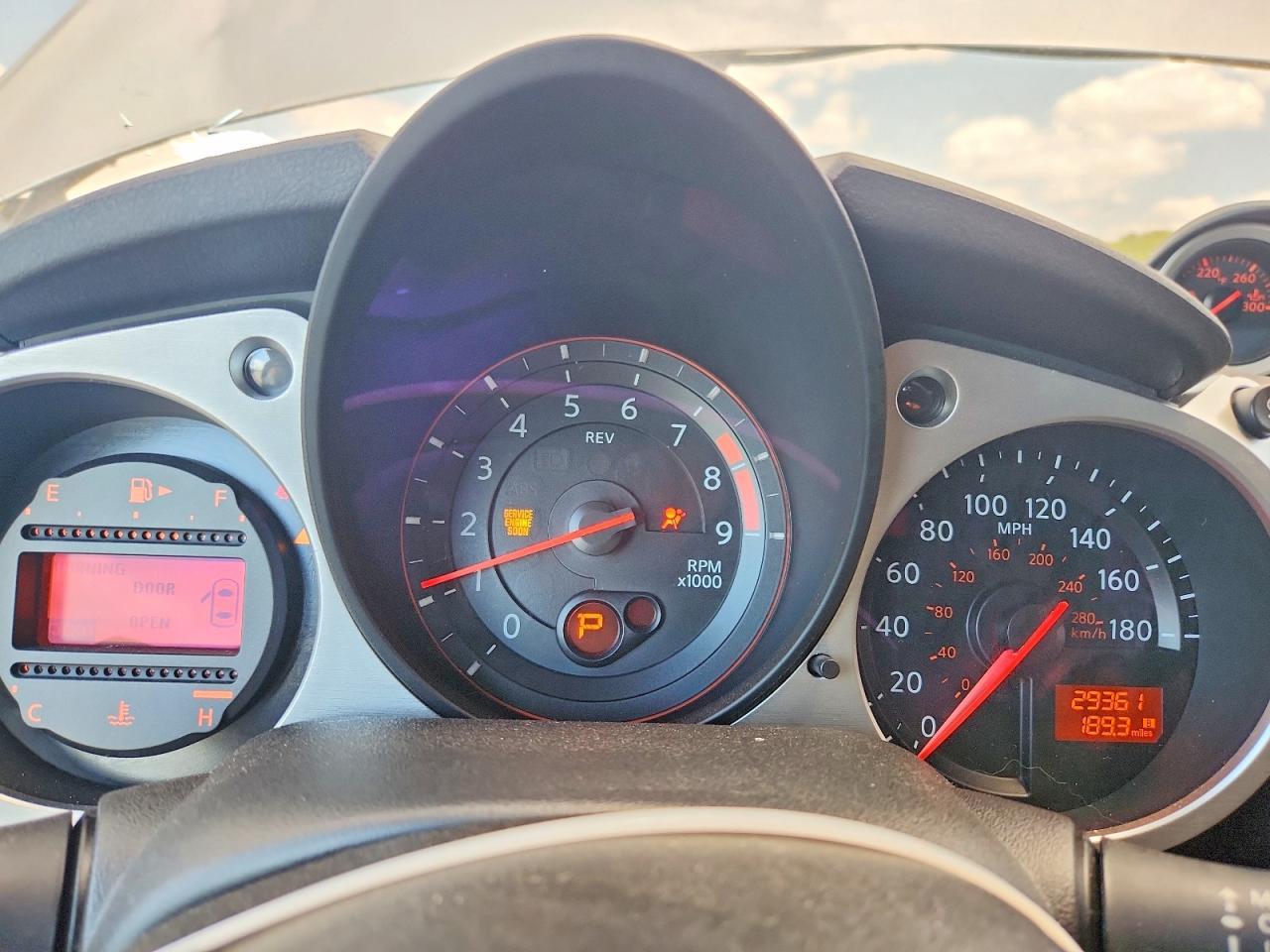 2019 Nissan 370Z Sport Touring - zdjęcie 9