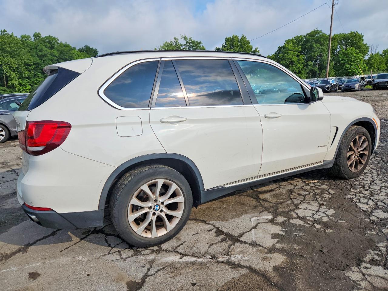 2016 BMW X5 xDrive35I - zdjęcie 3