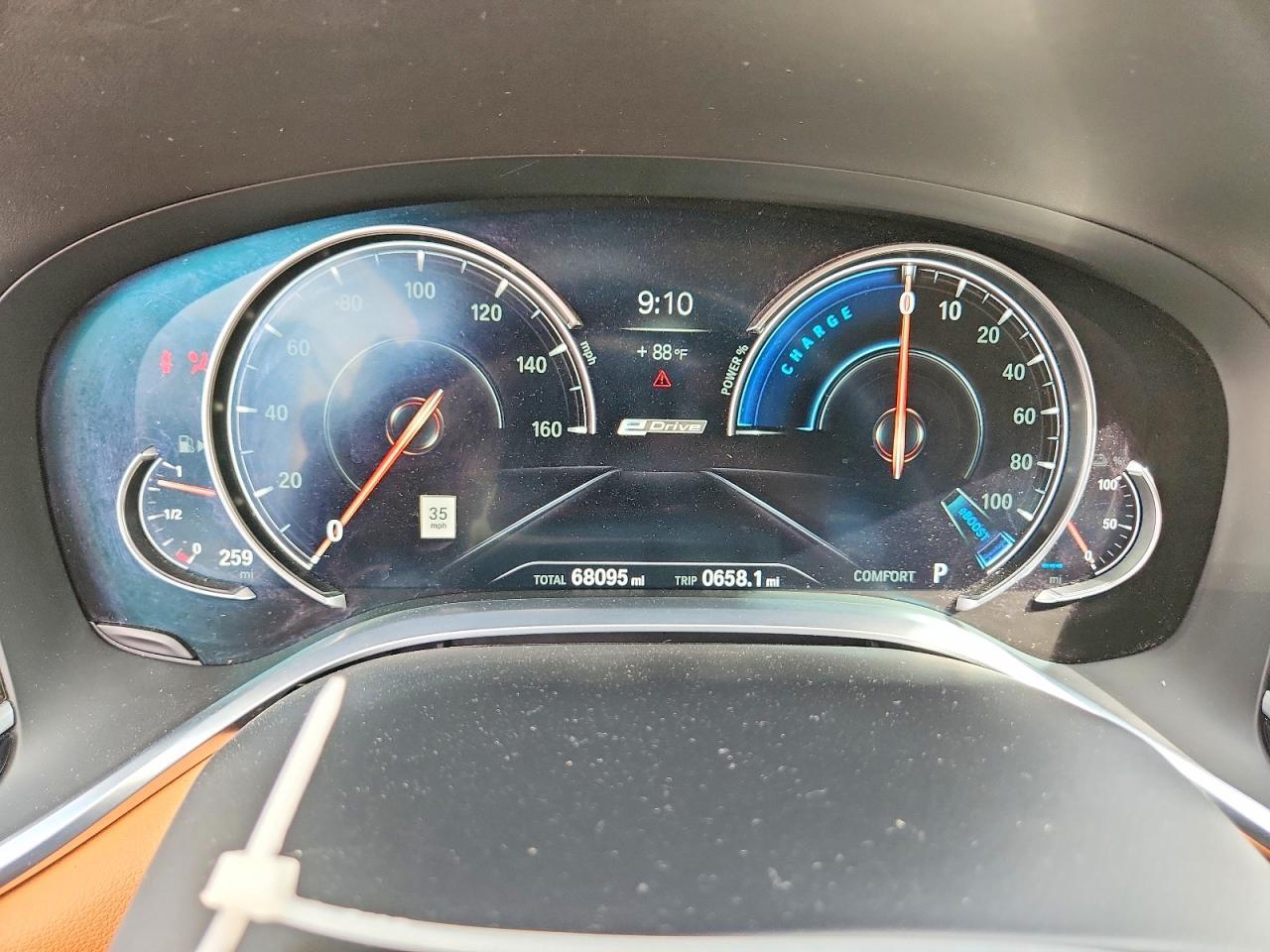 2018 BMW Seria 7 740e - zdjęcie 9