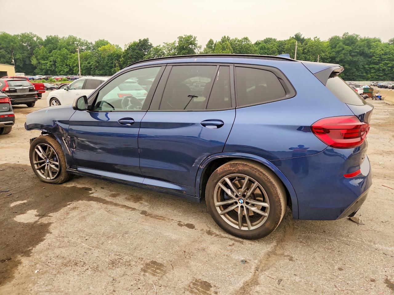 2020 BMW X3 xDrivem40I - zdjęcie 2