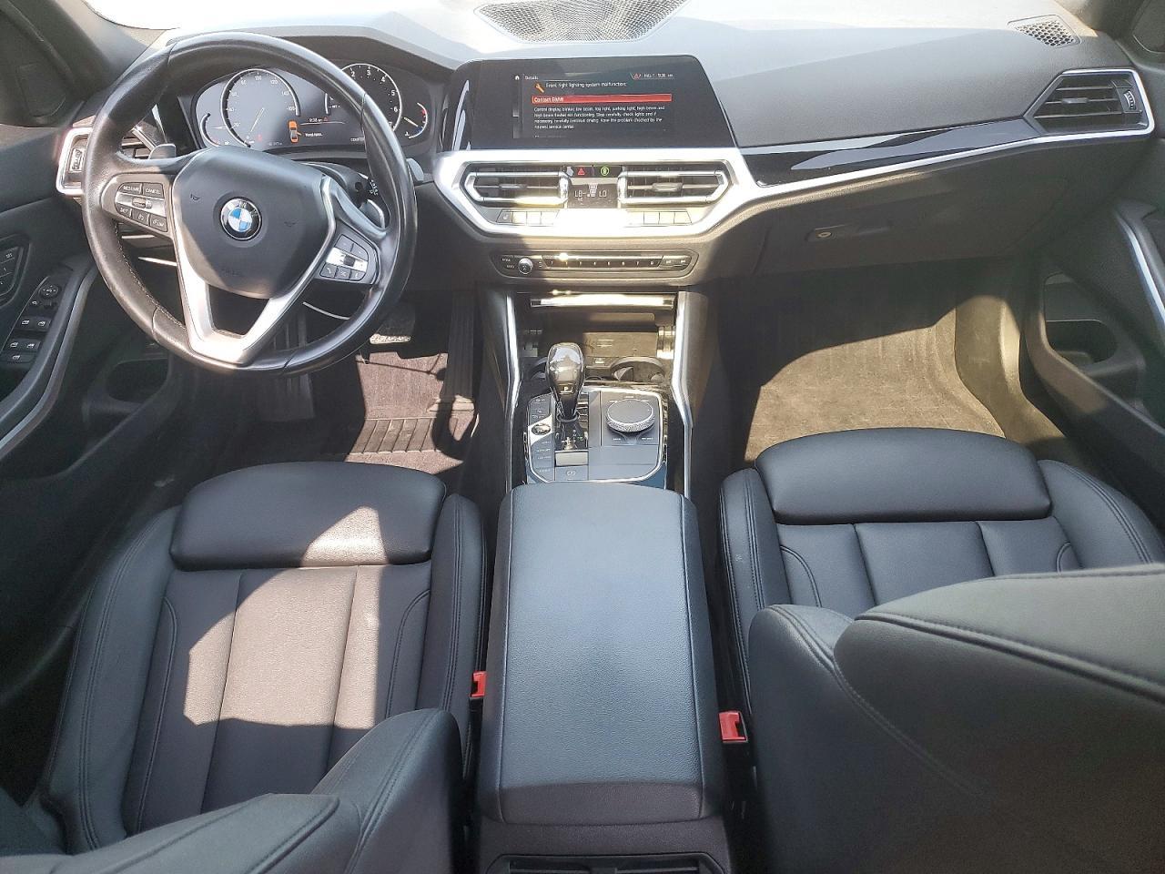 2019 BMW 330I - zdjęcie 8