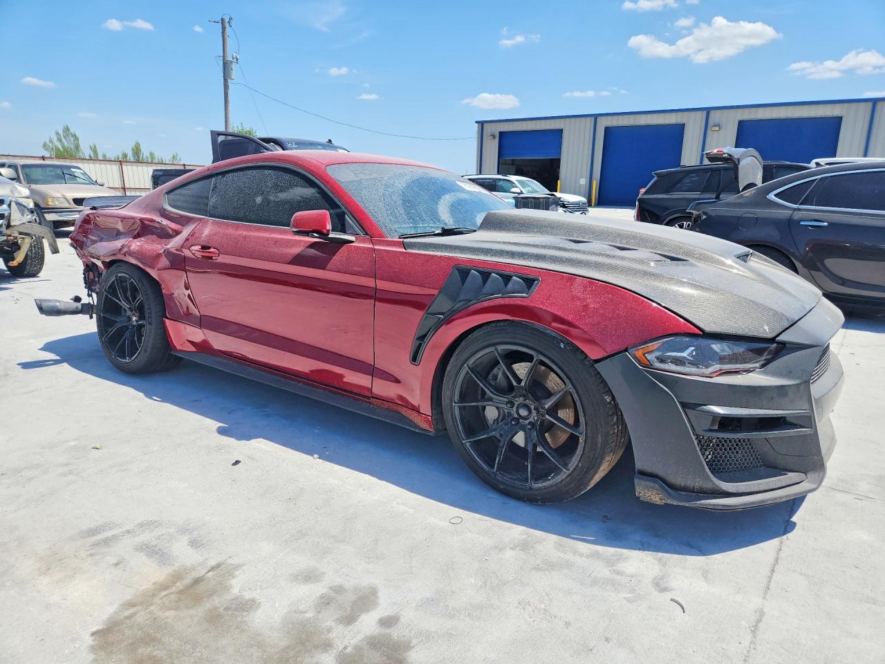 2020 Ford Mustang Gt - zdjęcie 4