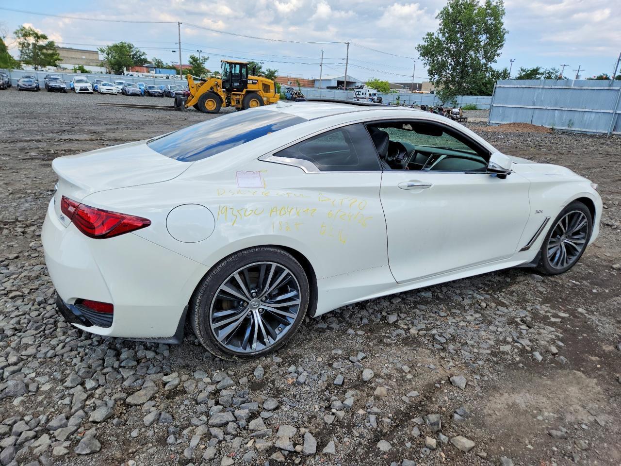 2017 Infiniti Q60 3.0T Premium - zdjęcie 3