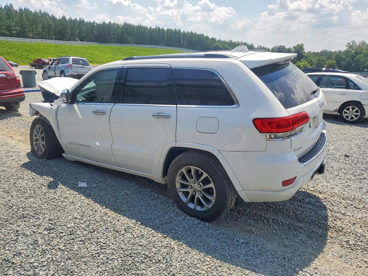 2015 Jeep Grand Cherokee Overland - zdjęcie 2