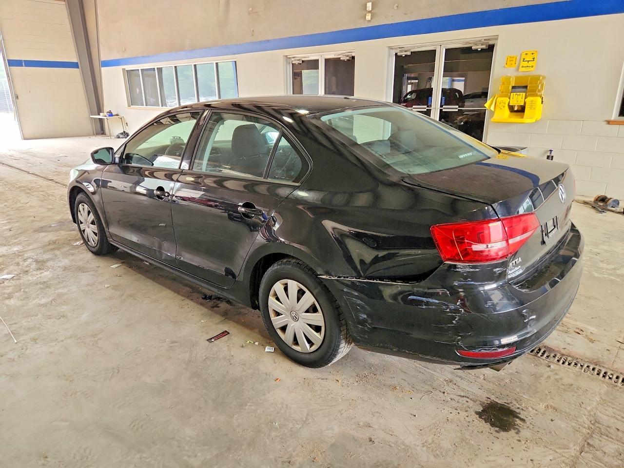 2015 Volkswagen Jetta Base - zdjęcie 2