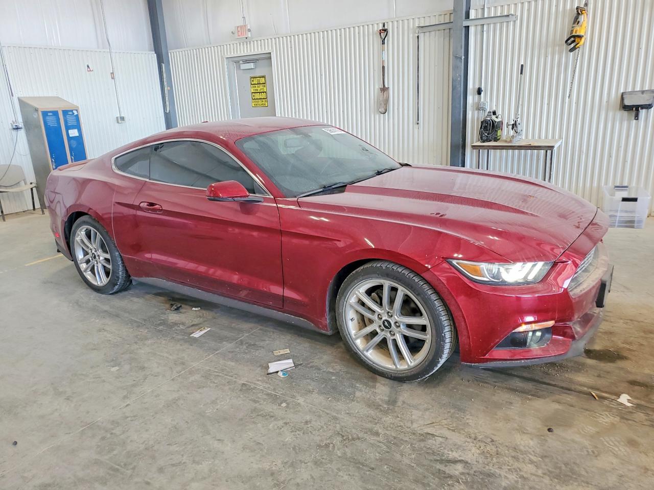 2017 Ford Mustang - zdjęcie 4