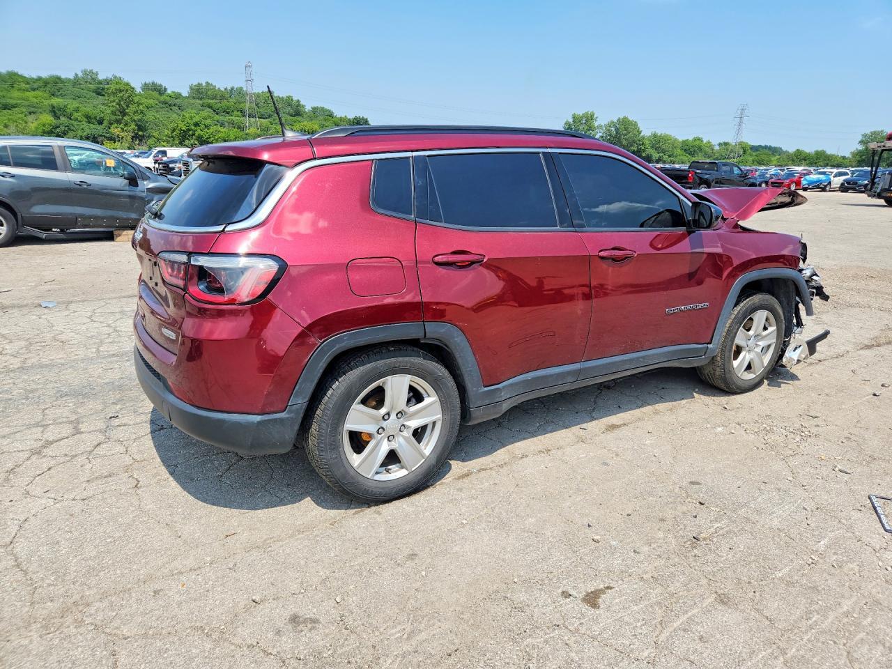 2022 Jeep Compass Latitude - zdjęcie 3