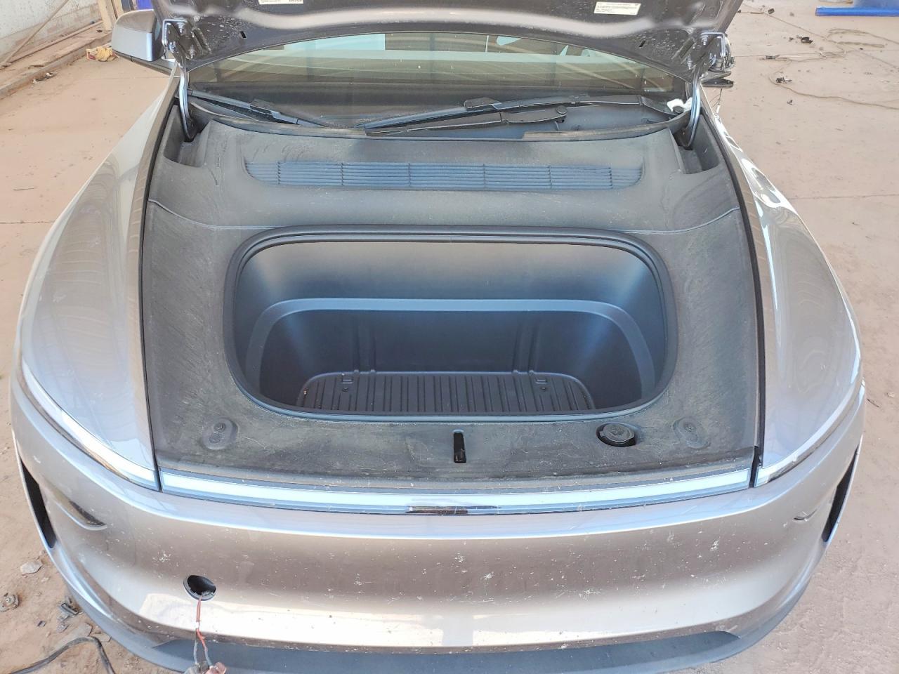 2026 Tesla Model Y - zdjęcie 4