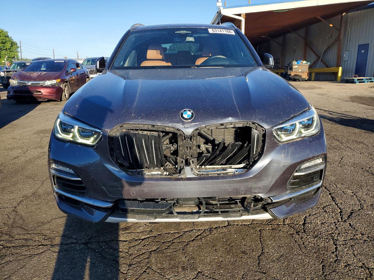 2019 BMW X5 xDrive50I - zdjęcie 5
