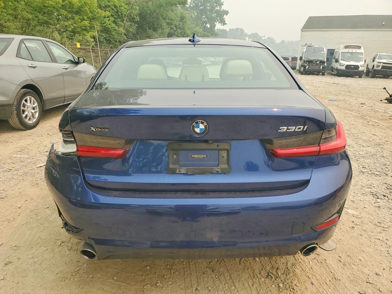 2020 BMW Seria 3 330i - zdjęcie 6