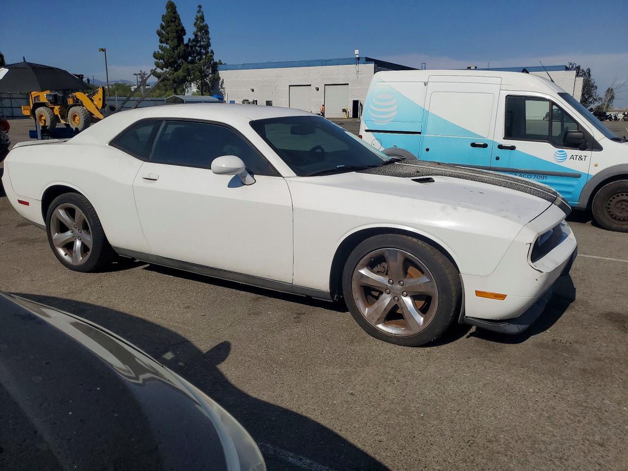 Dodge Challenger - zdjęcie 4