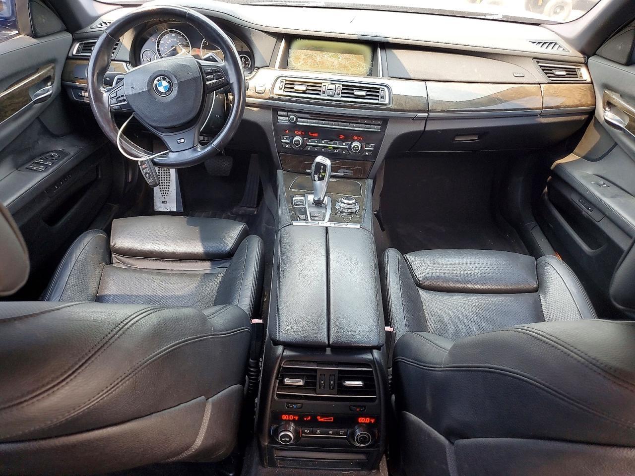 2013 BMW 740 Li - zdjęcie 8