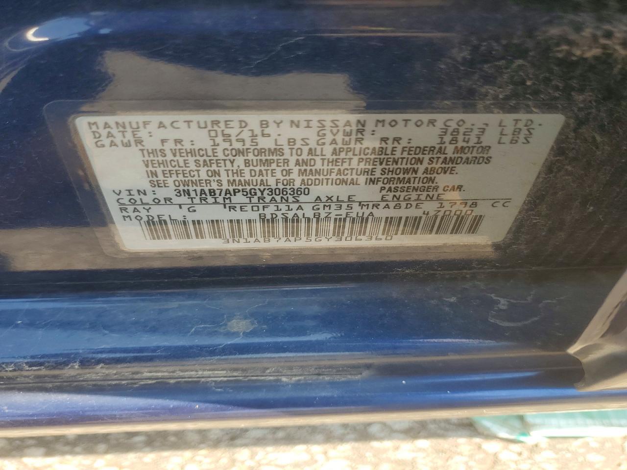 2016 Nissan Sentra S - zdjęcie 12