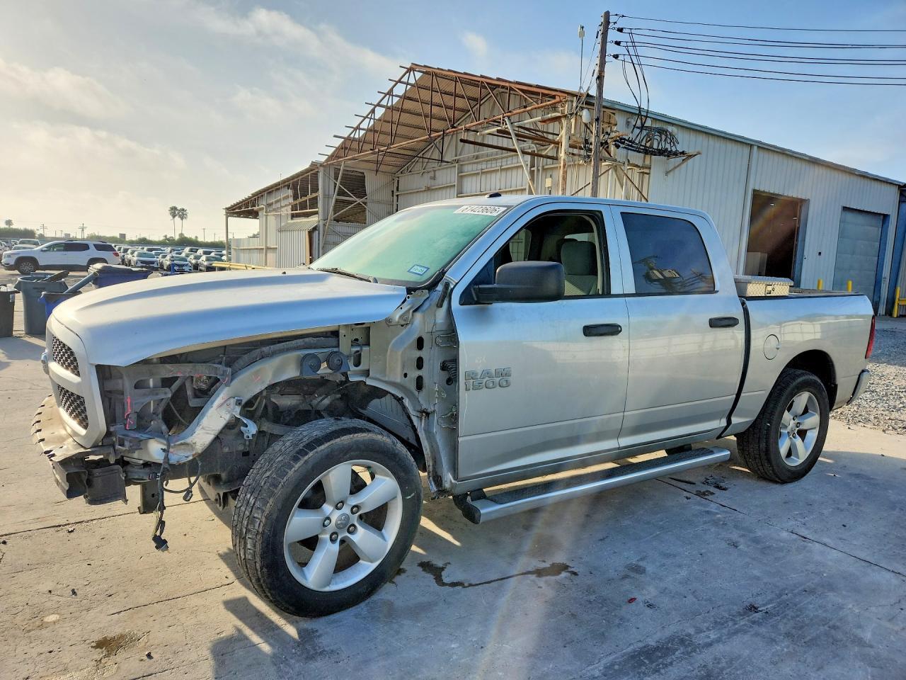2015 Ram 1500 St - zdjęcie główne