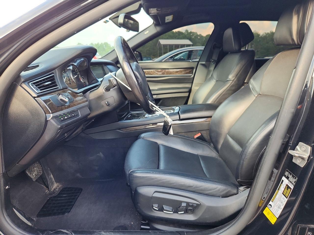 2013 BMW 750 Li - zdjęcie 7