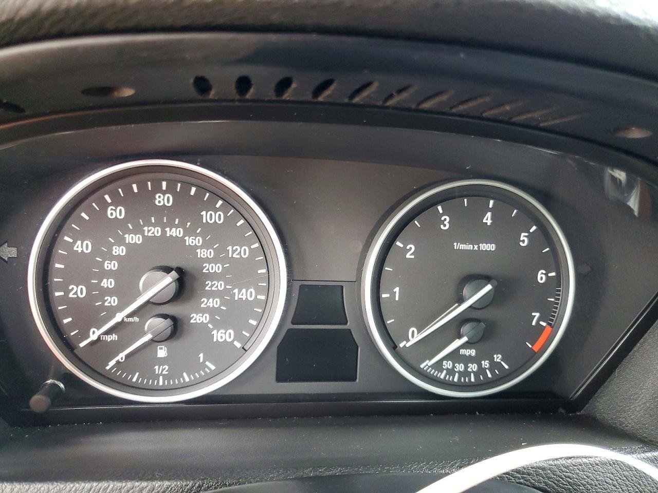 2013 BMW X5 xDrive50I - zdjęcie 9