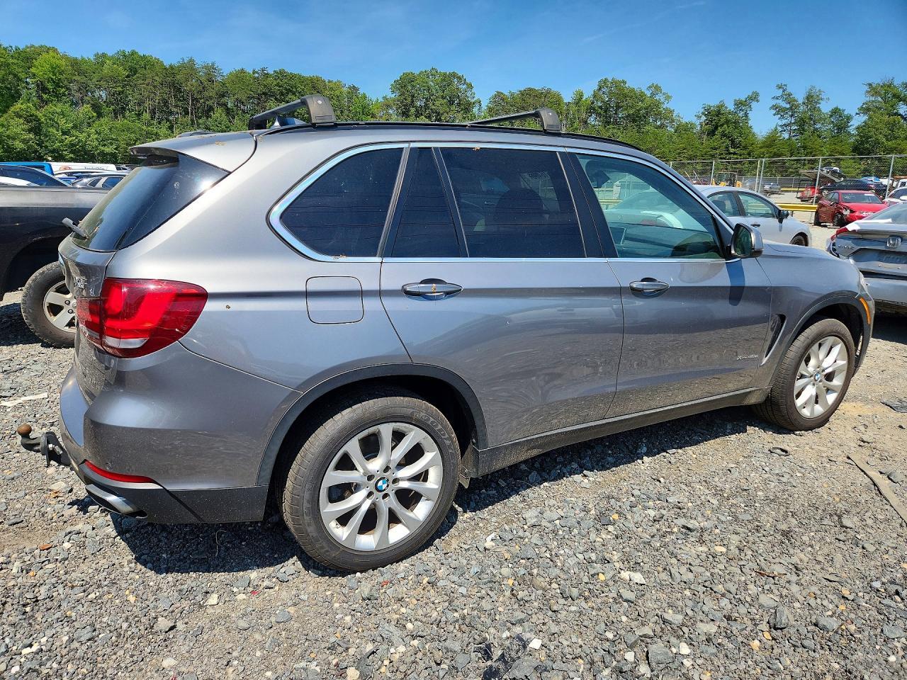 BMW X5 - zdjęcie 3