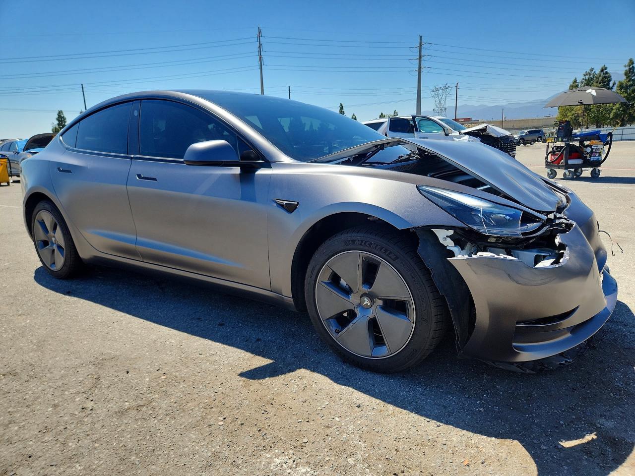 2022 Tesla Model 3 - zdjęcie 4