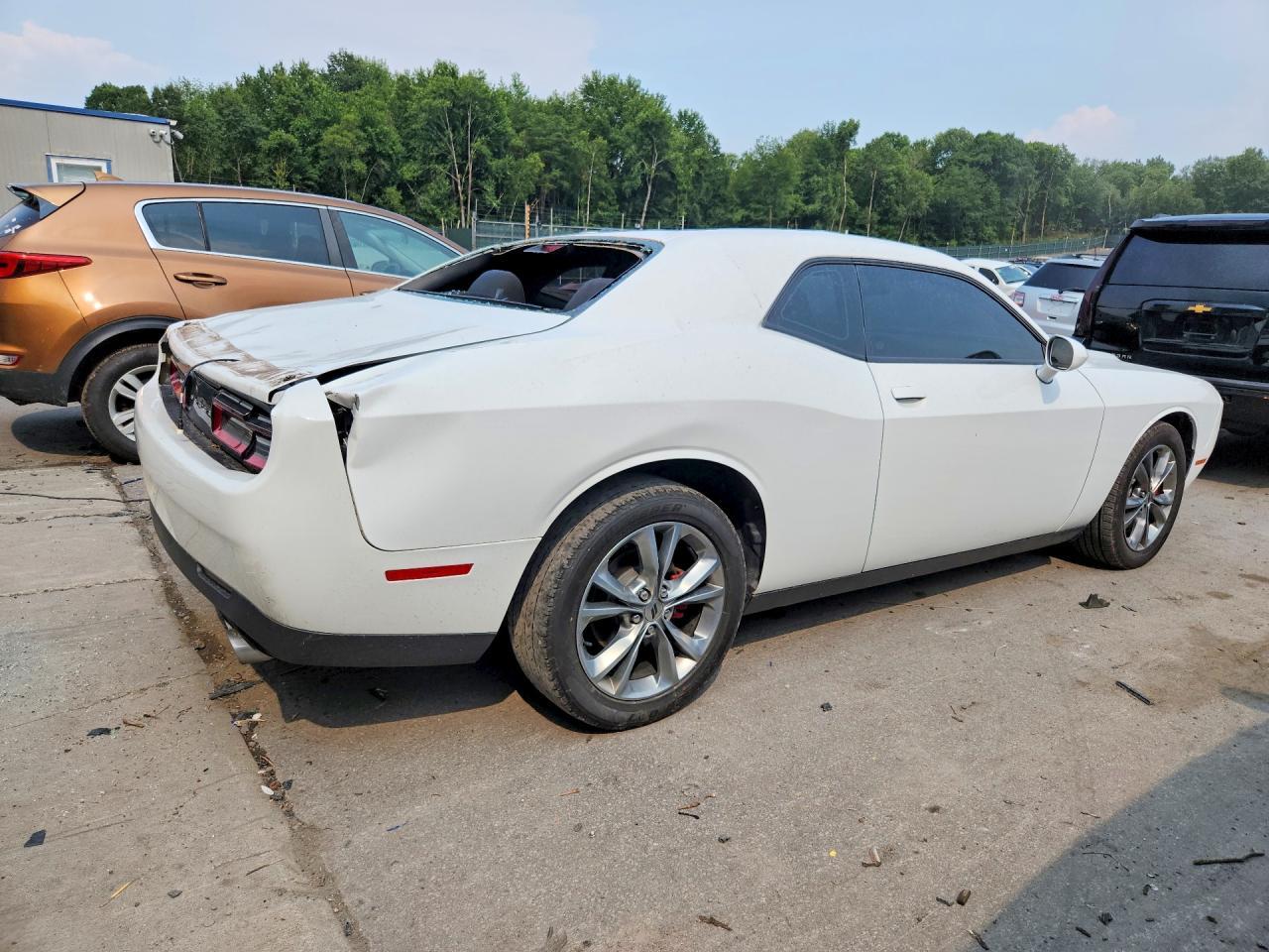 2020 Dodge Challenger Sxt - zdjęcie 3