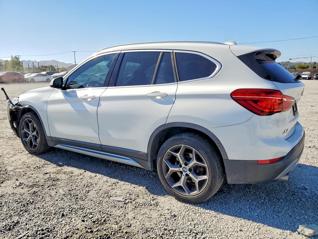 2019 BMW X1 Sdrive28I - zdjęcie 2