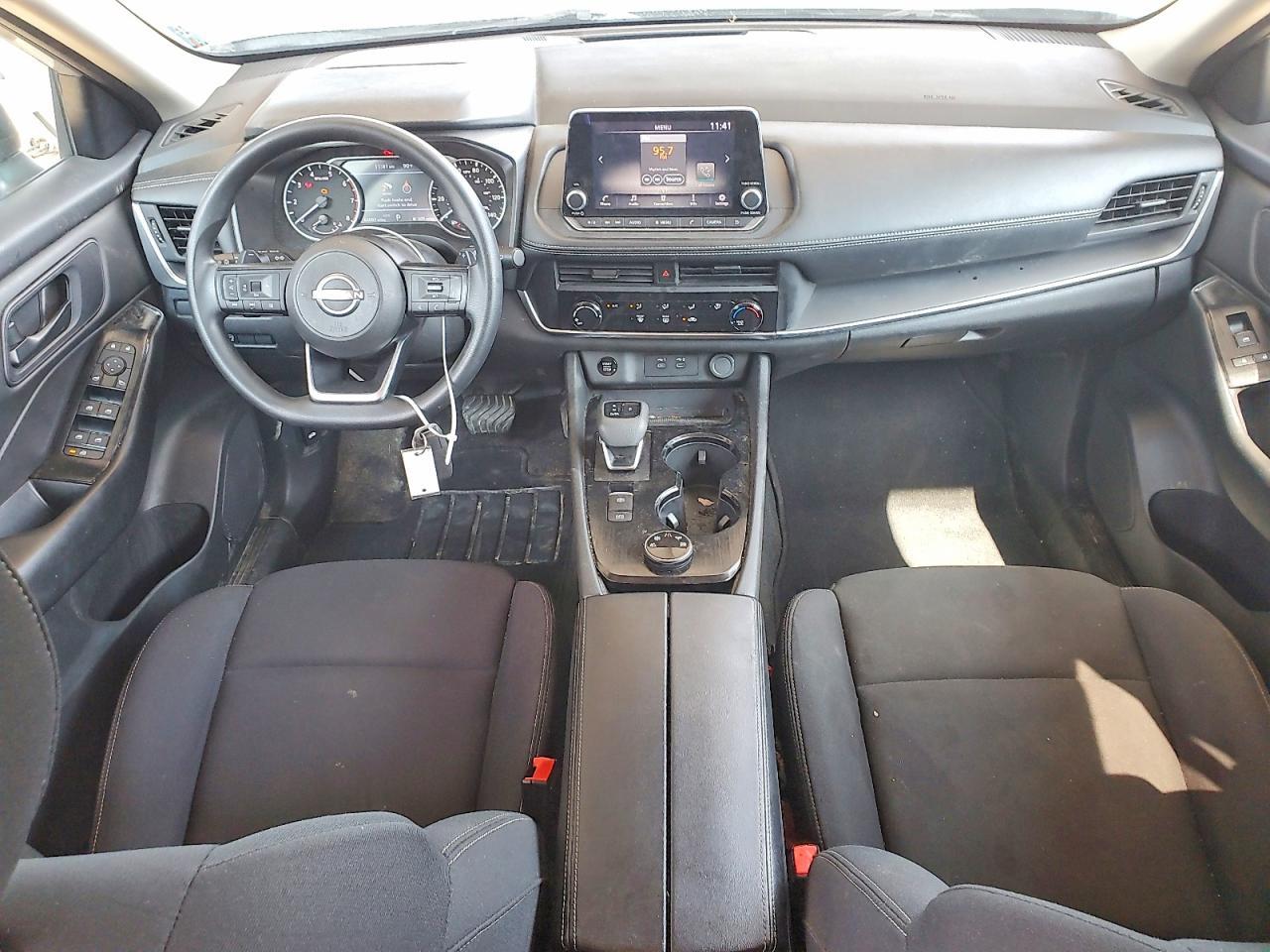 2024 Nissan Rogue S - zdjęcie 8