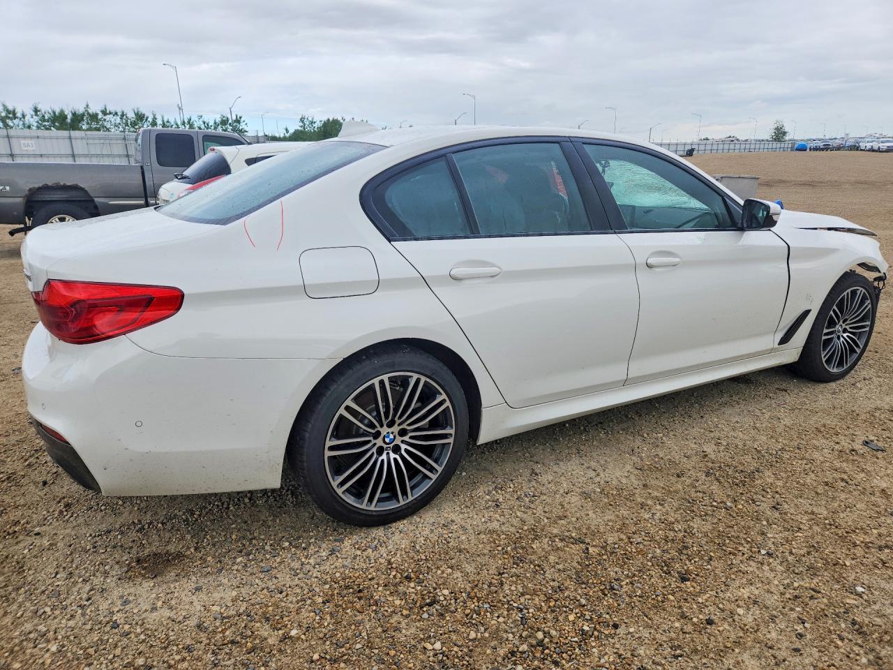 2020 BMW Seria 5 530i - zdjęcie 3