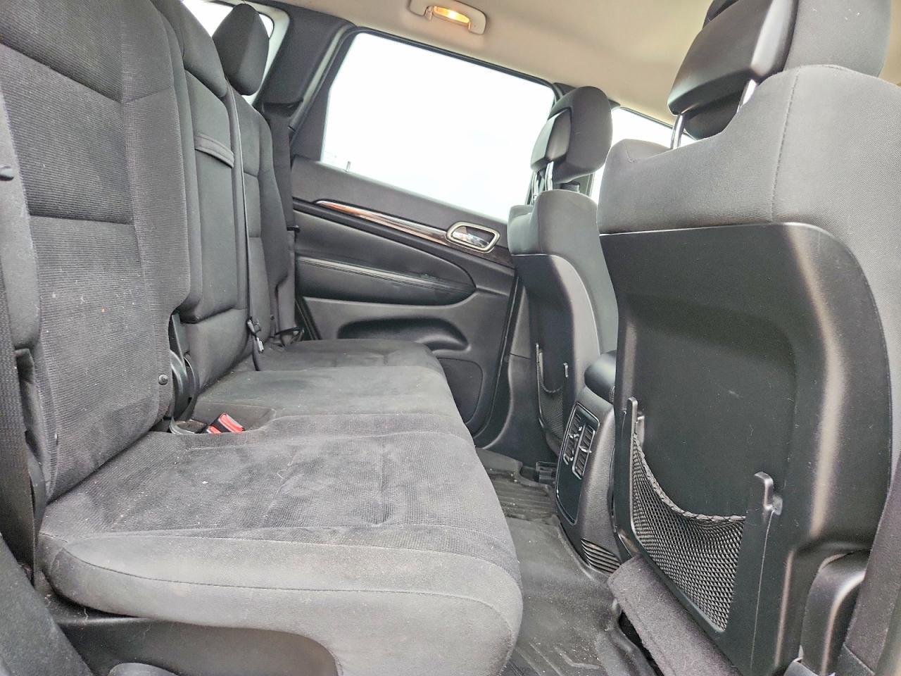 2013 Jeep Grand Cherokee Laredo - zdjęcie 11