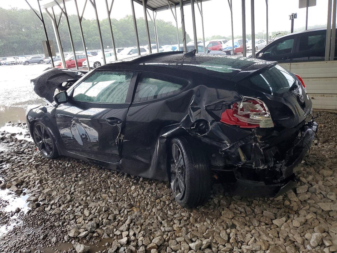 2016 Hyundai Veloster Base - zdjęcie 2