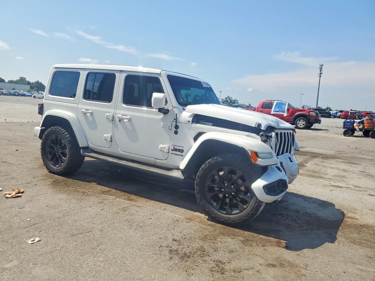 2021 Jeep Wrangler Unlimited Sahara - zdjęcie 4