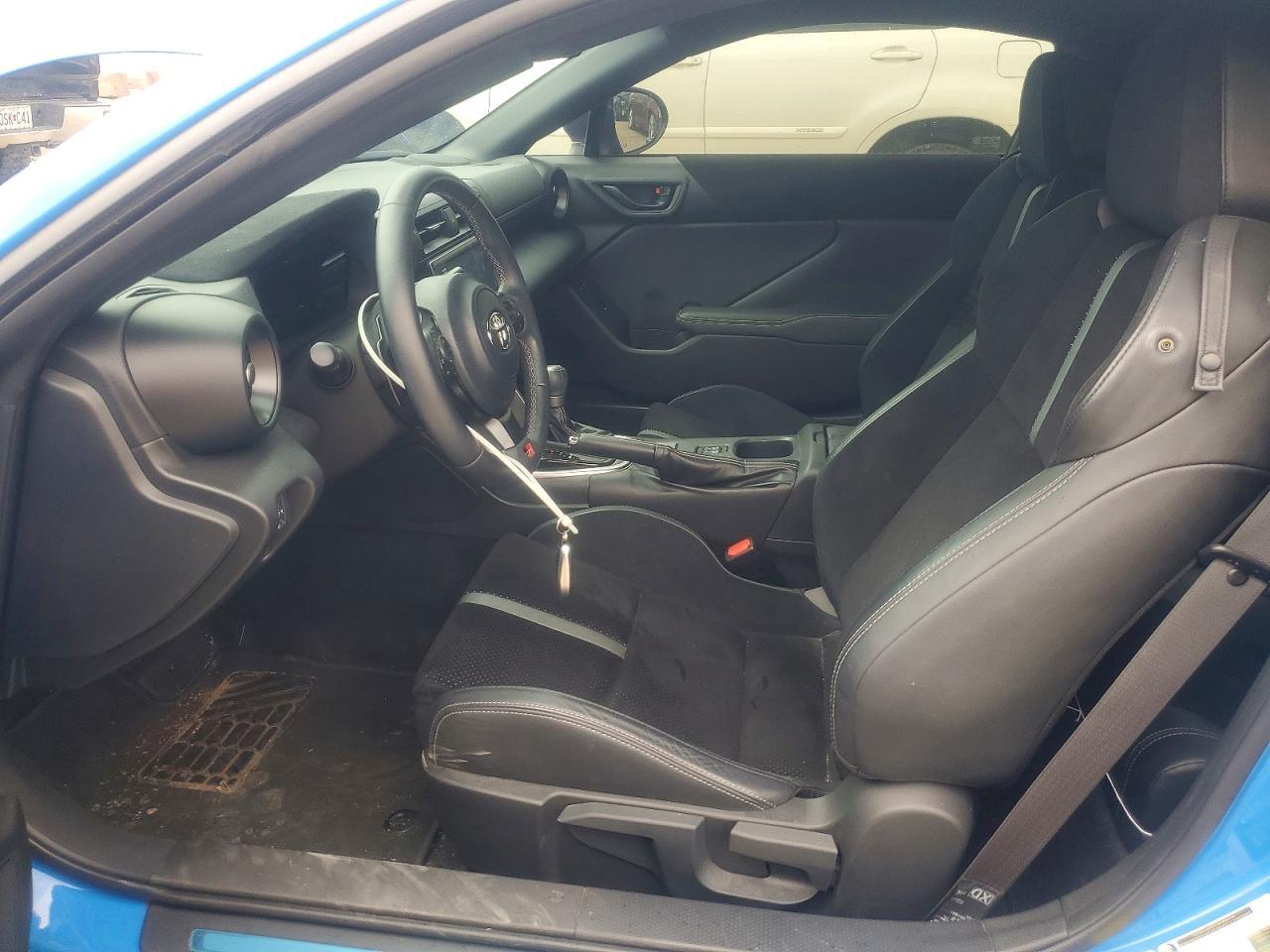 2024 Toyota Gr 86 Premium - zdjęcie 7