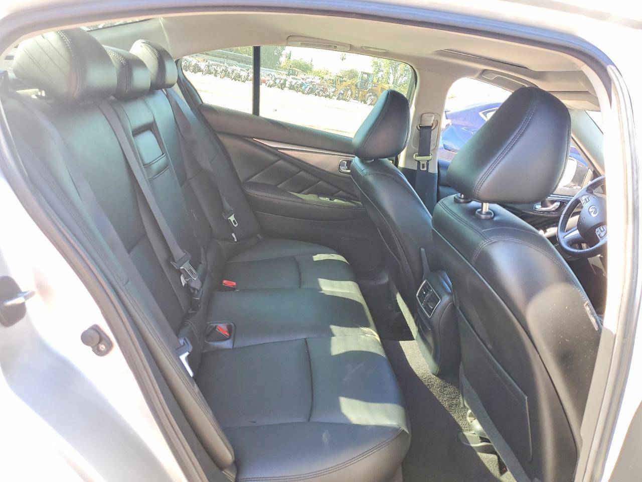 2017 Infiniti Q50 3.0T Premium - zdjęcie 10