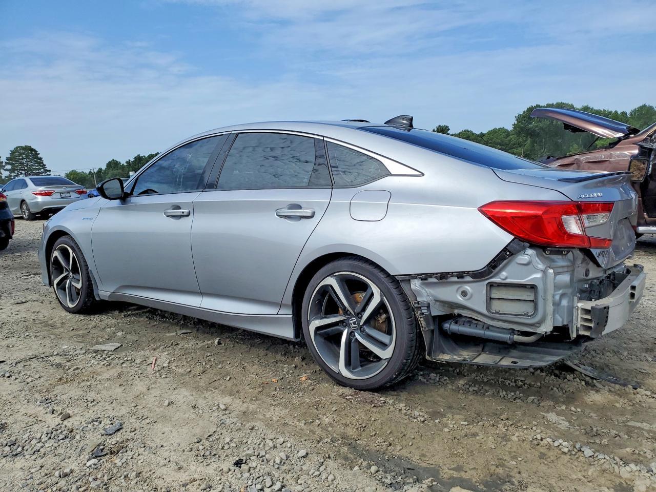 2022 Honda Accord Hybrid Sport - zdjęcie 2