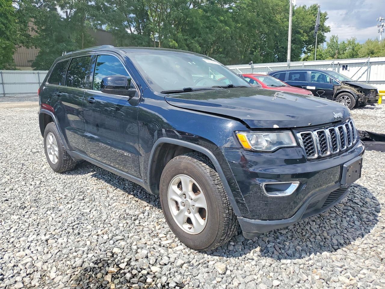 2017 Jeep Grand Cherokee Laredo - zdjęcie 4